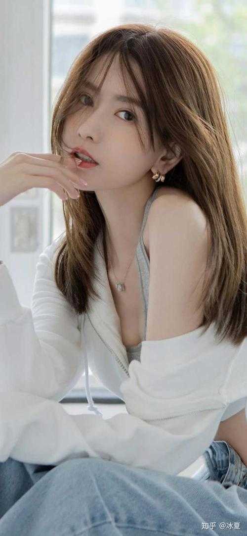 校园王牌：大佬又在扮猪吃虎畅读精品小说