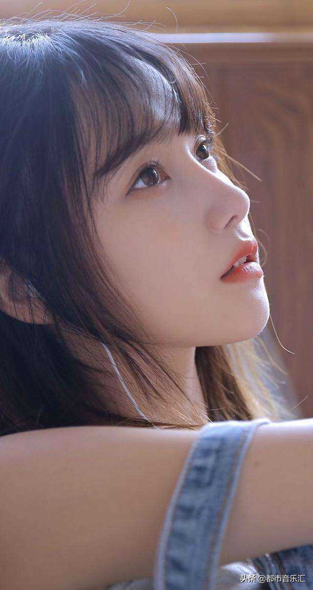 畅销巨著官运：从遇到美女书记开始