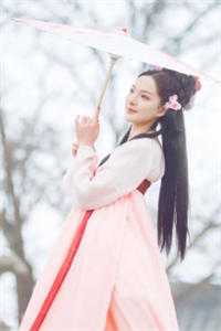 退婚皇子后，摄政王十里红妆娶她过门畅读全文