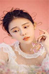 全章节七零小妻被撩！腹黑军官红眼失控