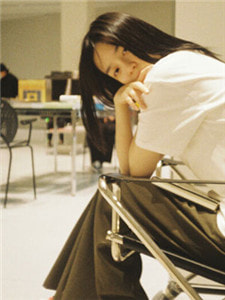 渡劫失败后，玄学大佬成了小农女全集