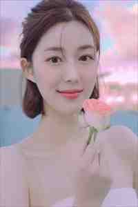 畅读佳作御灵少女：开局契约SSS级校花