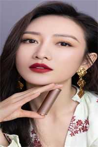 精修版入赘为婿后，他只想吃软饭