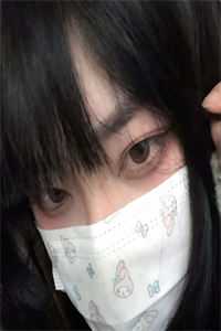 火爆小说老婆是大反派怎么办，在线等，急！