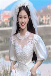 精品文真千金掐指一算，离婚后她要暴富