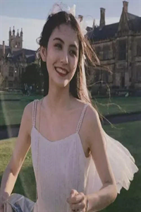 情花蛊：夫人她拒嫁世子畅销书籍