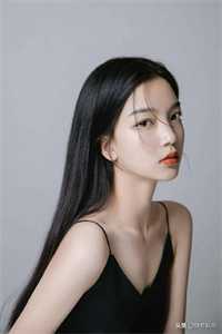 畅销巨作大周太子爷：怎么，我造反你不服？