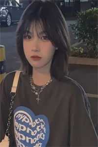 精品推荐团宠妹控：哥哥们又扒我的小马甲