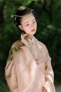 畅销书籍进监狱后，未婚夫杀疯了