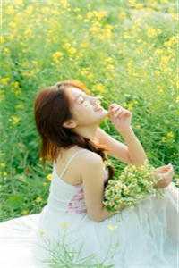 完整文集阅读惊！疯批女配重生后硬刚穿越女