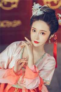 美人宿主快穿后，小世界崩塌了