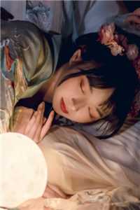 全文大佬穿成后妈，携娃内卷娱乐圈