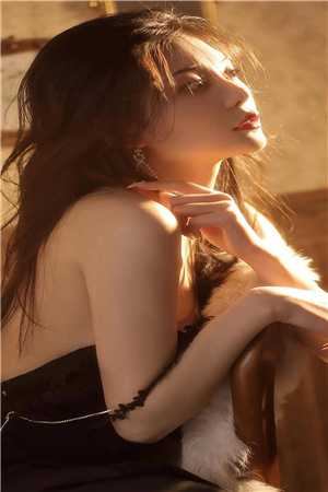女神虐我心？转身抱上偏执青梅短篇小说