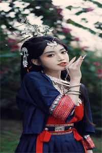 文章精选阅读开局替嫁，世子他高调宠妻