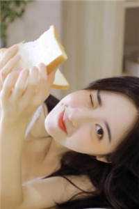 精品选集腹黑萌宝出手，皇帝爹爹休想抱娘亲