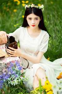 精品阅读重生后，疯批美人每天都在撩人攻心
