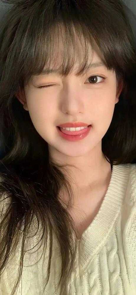 精品全篇重生后，疯批美人每天都在撩人攻心