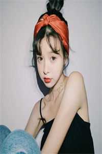 趁商业女王青涩，我要压她一筹！
