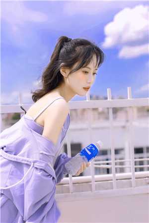 短篇小说重生之后，我用事业脑攻略前世青梅