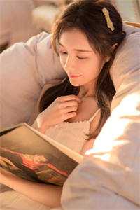 畅销小说推荐娱乐：一曲爆红后，天后亲自和我谈合作