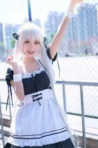 闪婚后，带着指挥官大人在星际乘风破浪