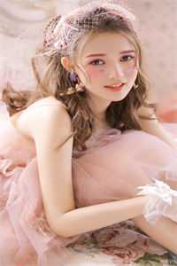 我法师加奶妈，用七把剑不过份吧