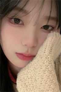 穿书后，男主对她偏执入骨