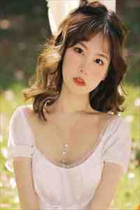 重生未婚夫黑化前，做他的白月光