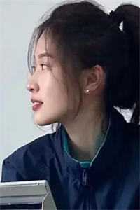 闪婚后，成了隐形大佬的药瘾