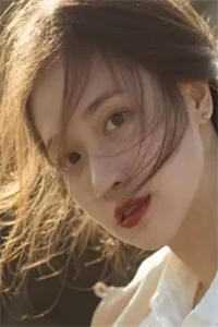 容妃又花痴了