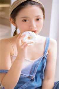 南栀盛浮川弱听结婚三年