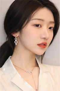 完整版煞神下乡：女杀手穿到了六零年