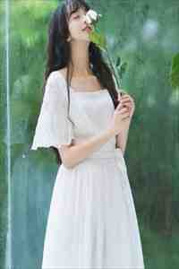 与美女房客合租后