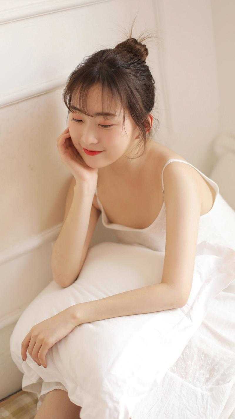 冒牌皇帝，后宫三千佳丽送上门