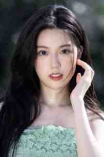 闪婚军区大佬后，她被宠成小娇妻全集