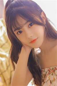 女学生一哭，霍总轻声细哄