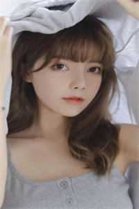 重生后，疯批君王对我日缠夜哄