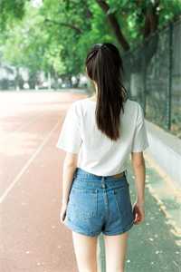 女配觉醒：她成了第一女首富