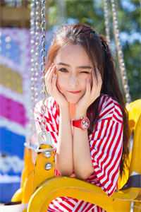 带12个妹妹逛街，奖励加倍精彩小说