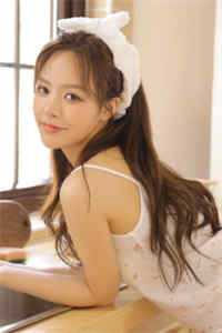 病娇美人傻乎乎，暴君偏偏宠她入骨