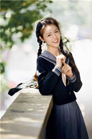 穿成暴君女儿，爹爹靠读心反败为胜