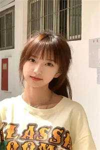 觉醒后，假千金凭实力成团宠