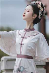 穿书后，我养成了五个反派