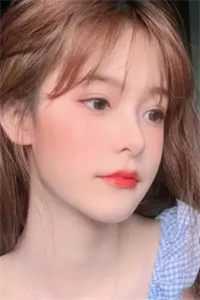 穿书女配被反派一家团宠了