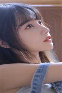 穿成暴君女儿，爹爹靠读心反败为胜