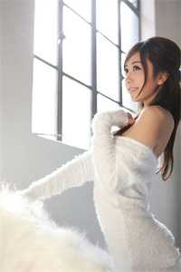 重生后闪婚首长，易孕军嫂养崽忙