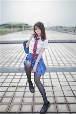 精品全篇囤粮救夫：侯府夫人有神威