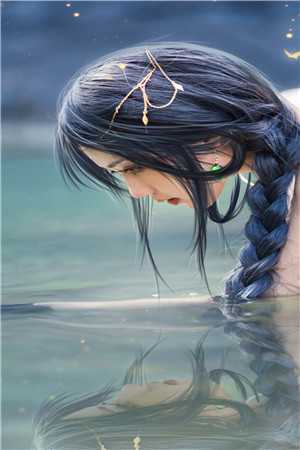 恶毒女配觉醒后，只想弥补小竹马