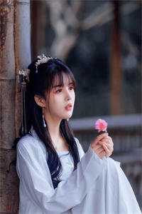 长篇小说海上求生：女主她武力值爆表了