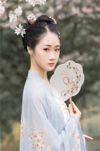 上班抓杀人犯，你确定他是交警？全本小说